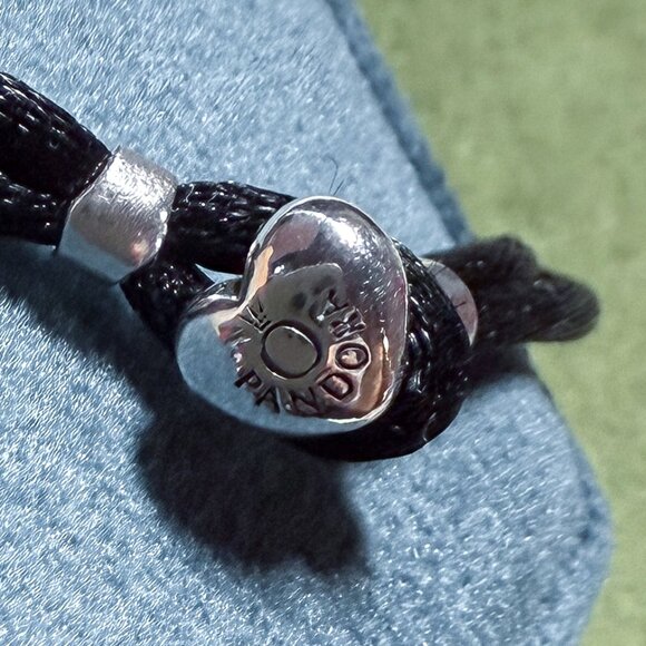 Brand NEW Limited-EditiPandora Silk Cord Bracelet with Girlfriend Heart CZ Charm - Picture 11 of 15